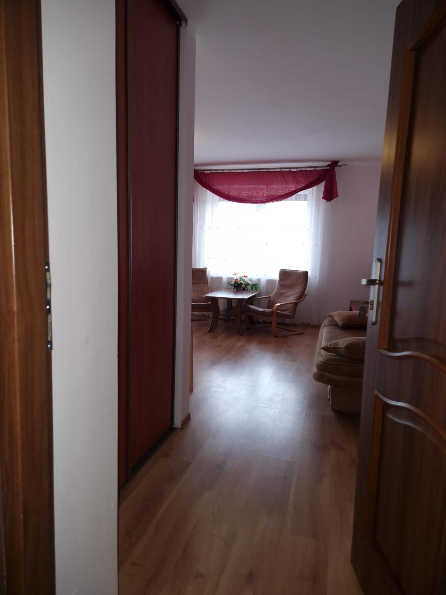 Gosciniec Ustrzycki Hotel Ustrzyki Dolne Ngoại thất bức ảnh