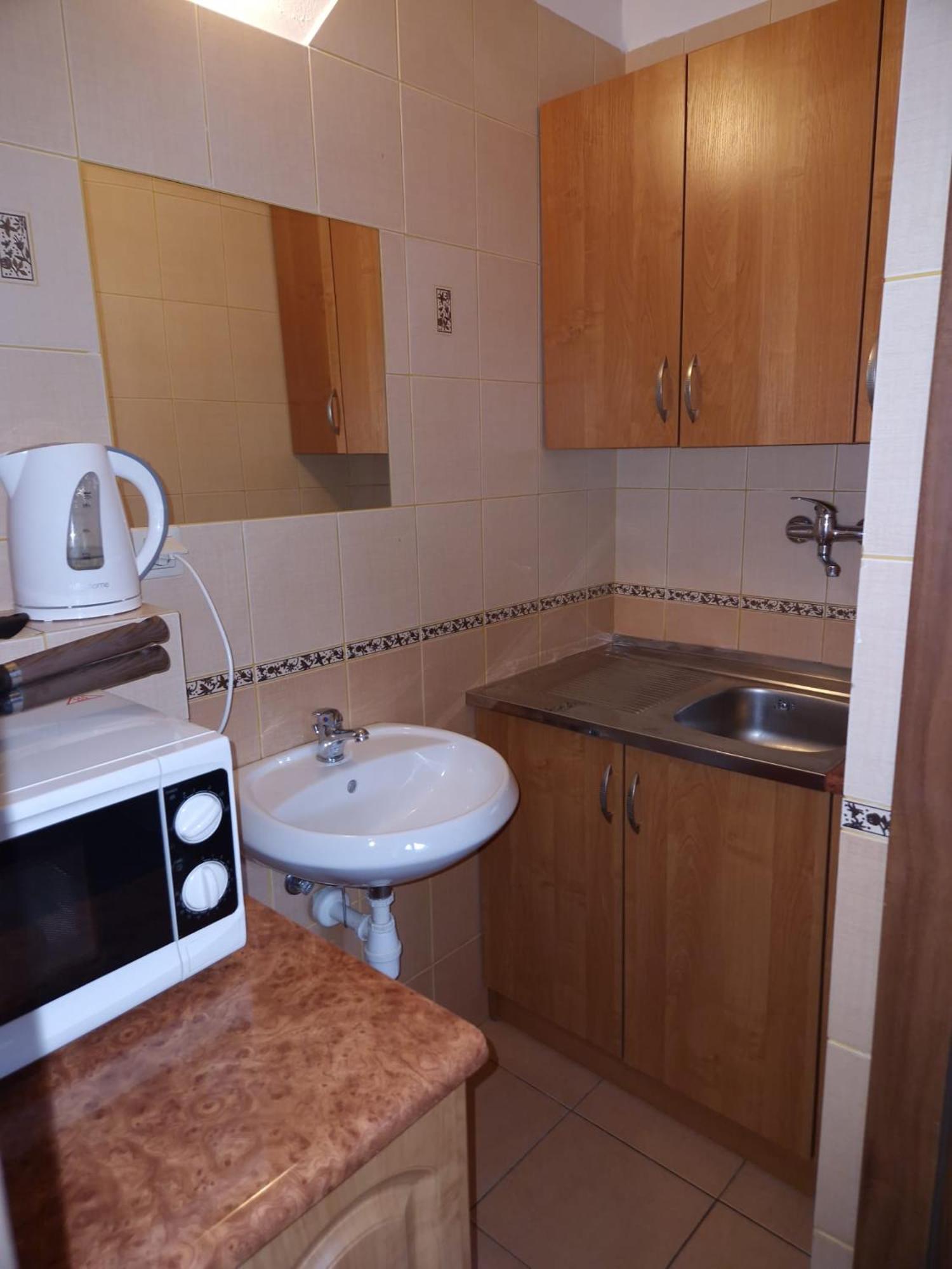 Gosciniec Ustrzycki Hotel Ustrzyki Dolne Ngoại thất bức ảnh